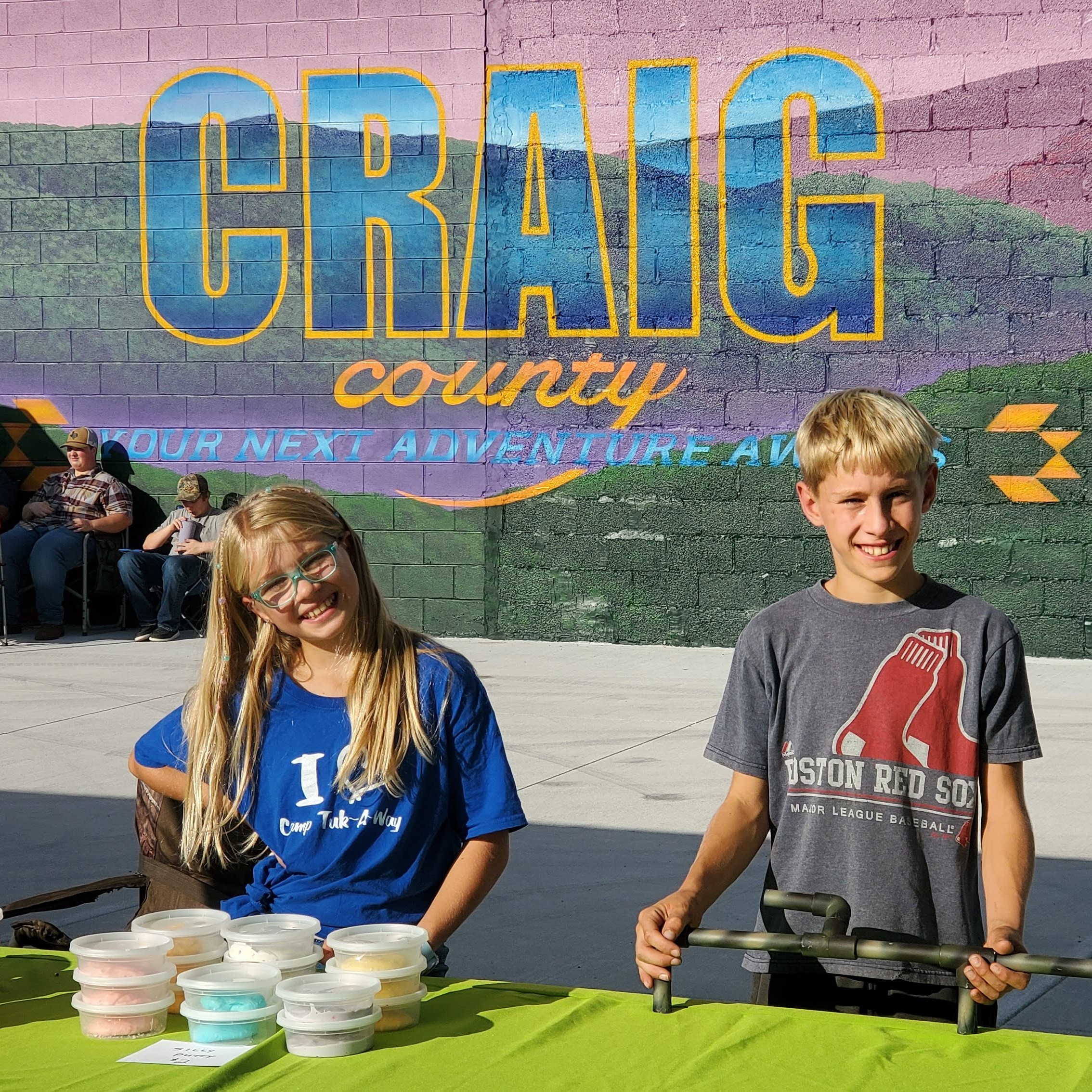 20240920 Kid Made Market with Craig mural square